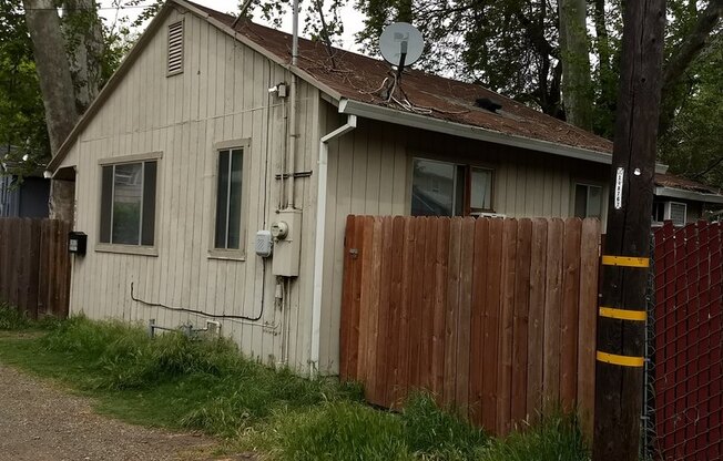 Two Bedroom Downtown Cottage