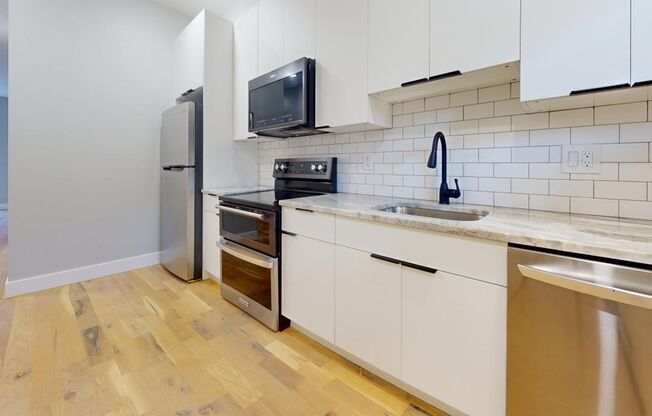 5410-5412 Delancey