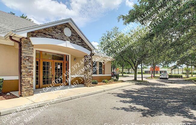 1850 N ALAFAYA TRL
