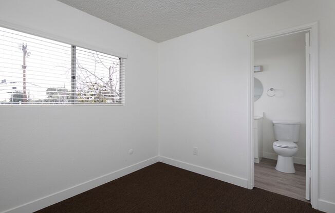 1 bed, 1 bath, $1,725, Unit 608-19