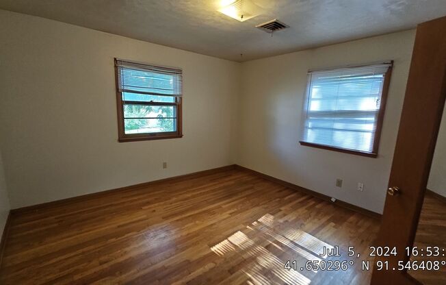 2 beds, 1 bath, 1,000 sqft, $1,200, Unit 518