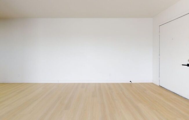 1 bed, 1 bath, 900 sqft, $900, Unit 201-207E