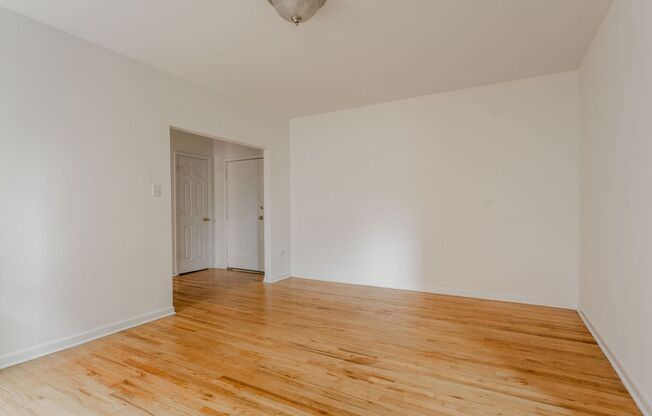 1 bed, 1 bath, 575 sqft, $1,495, Unit 4715-11S