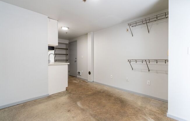 Studio, 1 bath, $845