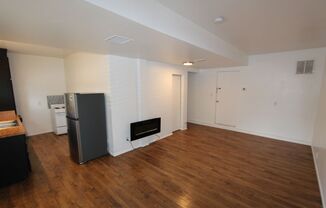 208 W Dale Ave