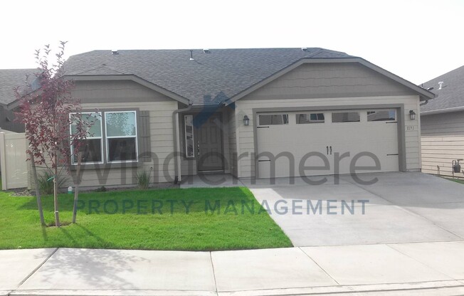 1171 SW Virginia *Located in Homestead Acres*