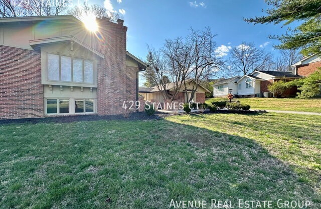 429 STAINES CT