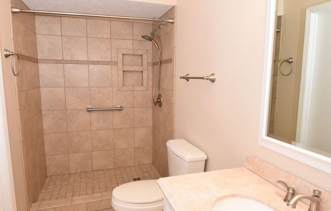 2 beds, 2 baths, $2,000