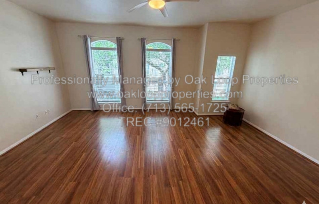 1253 W 17 ST
