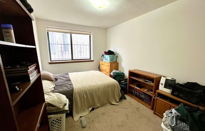 1 bed, 1 bath, $1,095, Unit 105