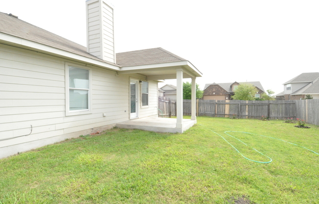 4 beds, 2 baths, $2,000