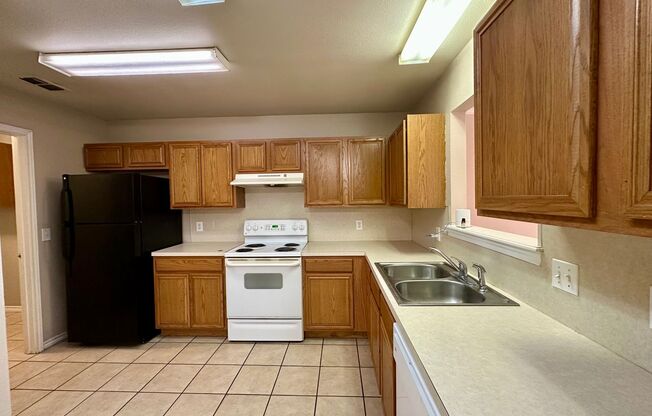 602 N. Bangor - NEW