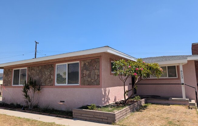 8223 CYCLAMEN WAY