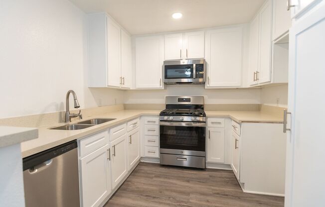 2 beds, 2 baths, 1,135 sqft, $2,798, Unit 217
