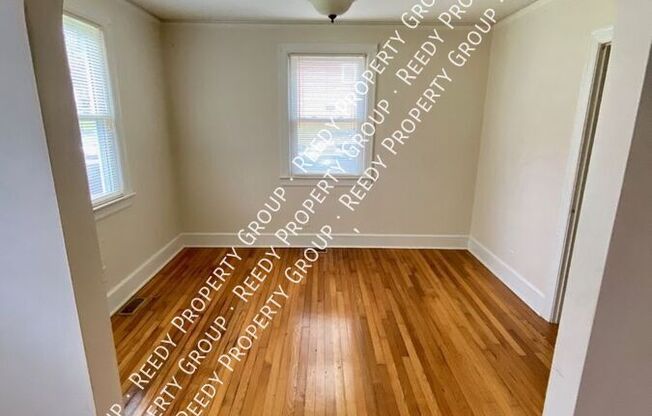 109 KRESWELL CIR