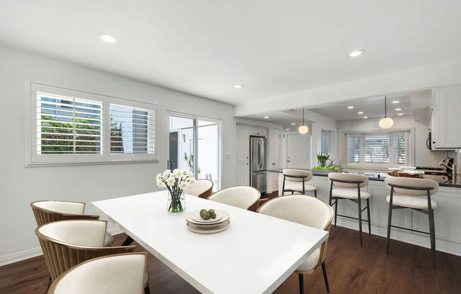 Beautifully remodeled 3 bedroom 2.5 bath townhouse located in the Newport Riviera Community.