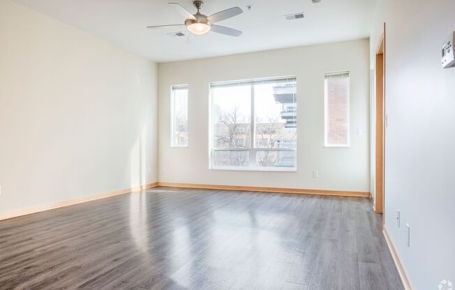 640 West