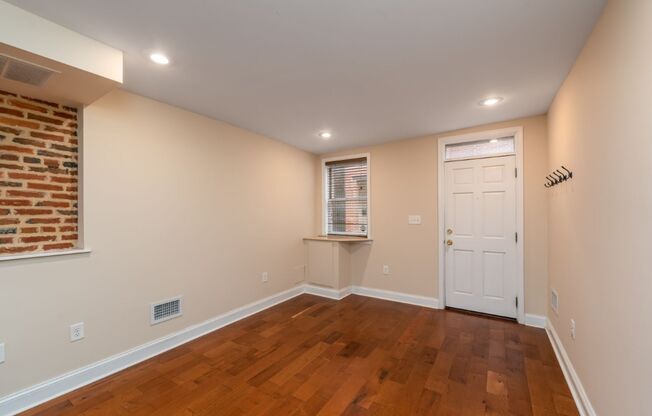 104 S. Chapel St./2 Bed, 2.5 bath Townhouse in Butchers Hill