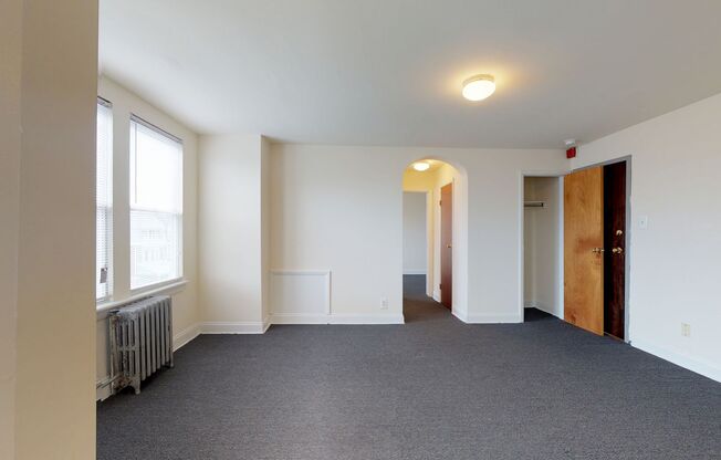 Chester Lynn Apartments