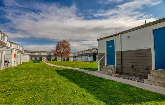 2 beds, 1.5 baths, 942 sqft, $1,399, Unit 4421D07