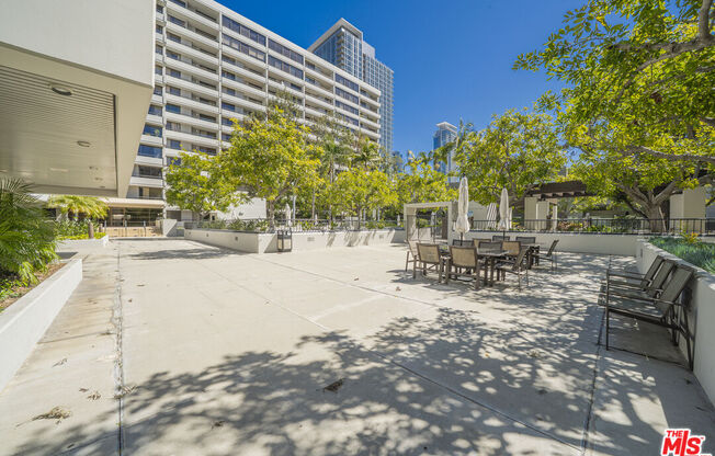 2 beds, 2 baths, 1,621 sqft, $4,800, Unit 1509