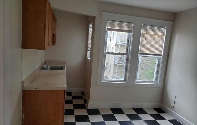 79 Rosseter Street LLC
