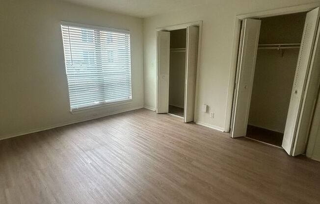 2 beds, 1 bath, 858 sqft, $1,655, Unit OPA-175