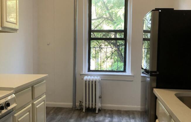 Studio, 1 bath, $1,700, Unit 3B