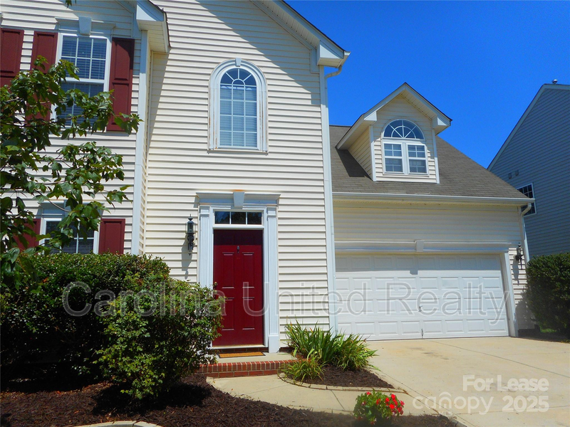 1018 FOUNTAINBROOK DR