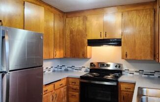 2 beds, 1 bath, $1,395, Unit 819-05