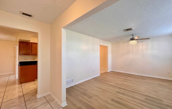 Charming 3 Bed/2 Bath Single Family Home in Winter Park!