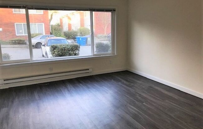3605 Apartments