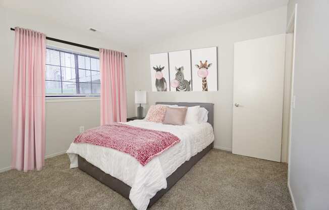 The Edge at Oakland | Apartments in Auburn Hills, MI