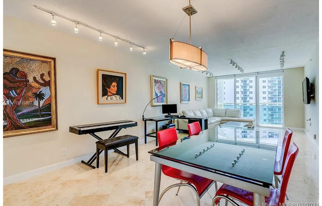 3000 S Ocean Dr
