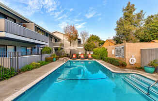 Baywind Apartments in Costa Mesa, CA swimming pool