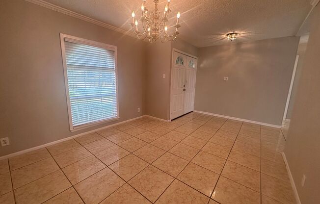 CUTE 3/2 NESTLED ON A CORNER LOT IN CONVERSE, TX W/ EASY ACCESS TO RANDOLPH AFB, FT. SAM, FORUM SHOPPING, 35, 1604, & I-10