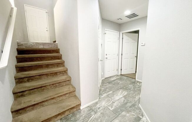 10520 SHINY SKIES DR