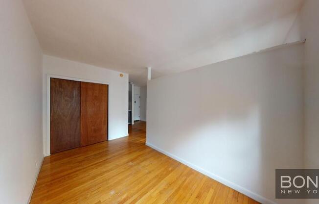 949 1 AVE