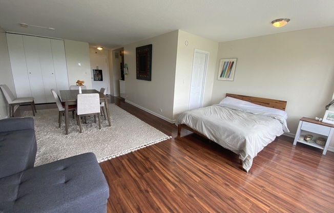 Studio, 1 bath, 590 sqft, $3,900, Unit 7M