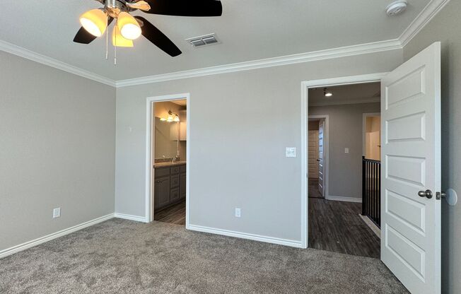 2 beds, 2.5 baths, 1,174 sqft, $1,595, Unit 604