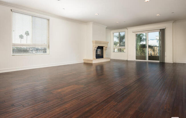 124 N Orlando Ave Apt 201