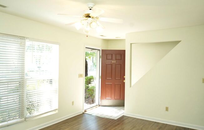 111 Darien Terrace - 3 Bedroom Townhouse