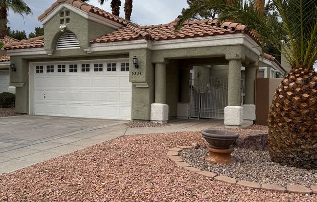 Cozy Peccole Ranch Home