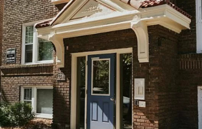 1 bed, 1 bath, 560 sqft, $885