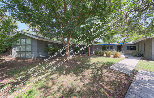 3237 E MEADOWBROOK AVE