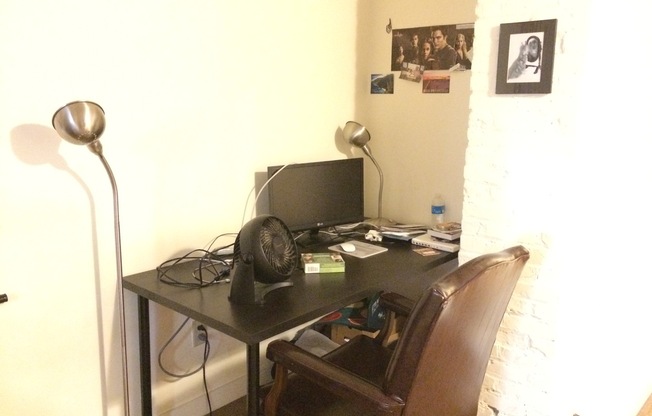 1 bed, 1 bath, 614 sqft, $2,300, Unit 03-B1