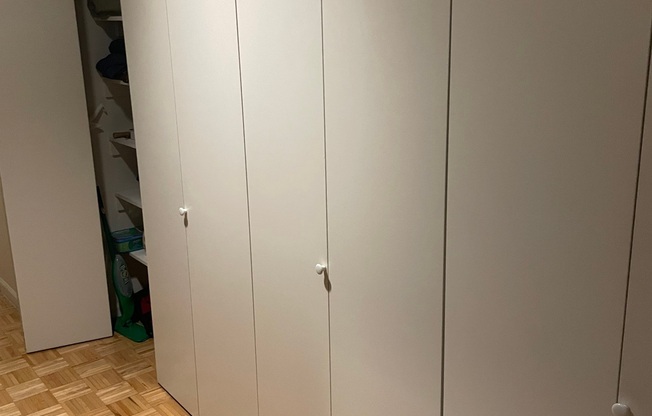 Studio, 1 bath, $3,230, Unit 12G
