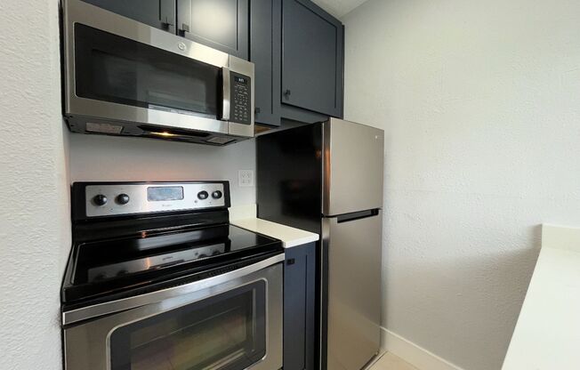 50 W Boyer St