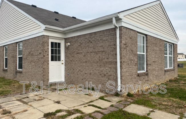 7935 HYDRANGEA CT