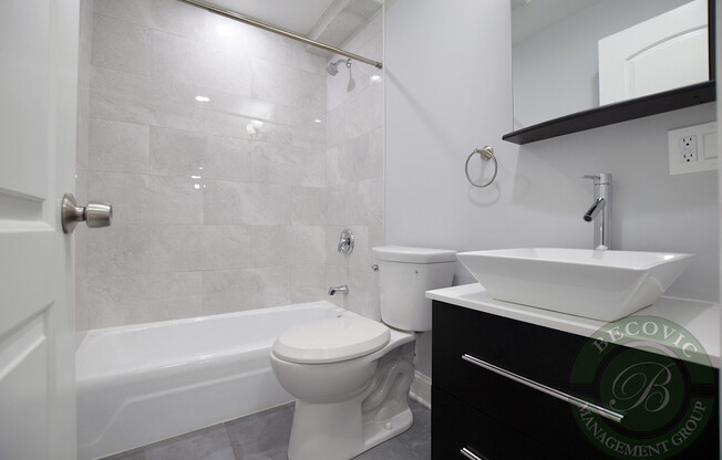 1 bed, 1 bath, 600 sqft, $1,875, Unit 404